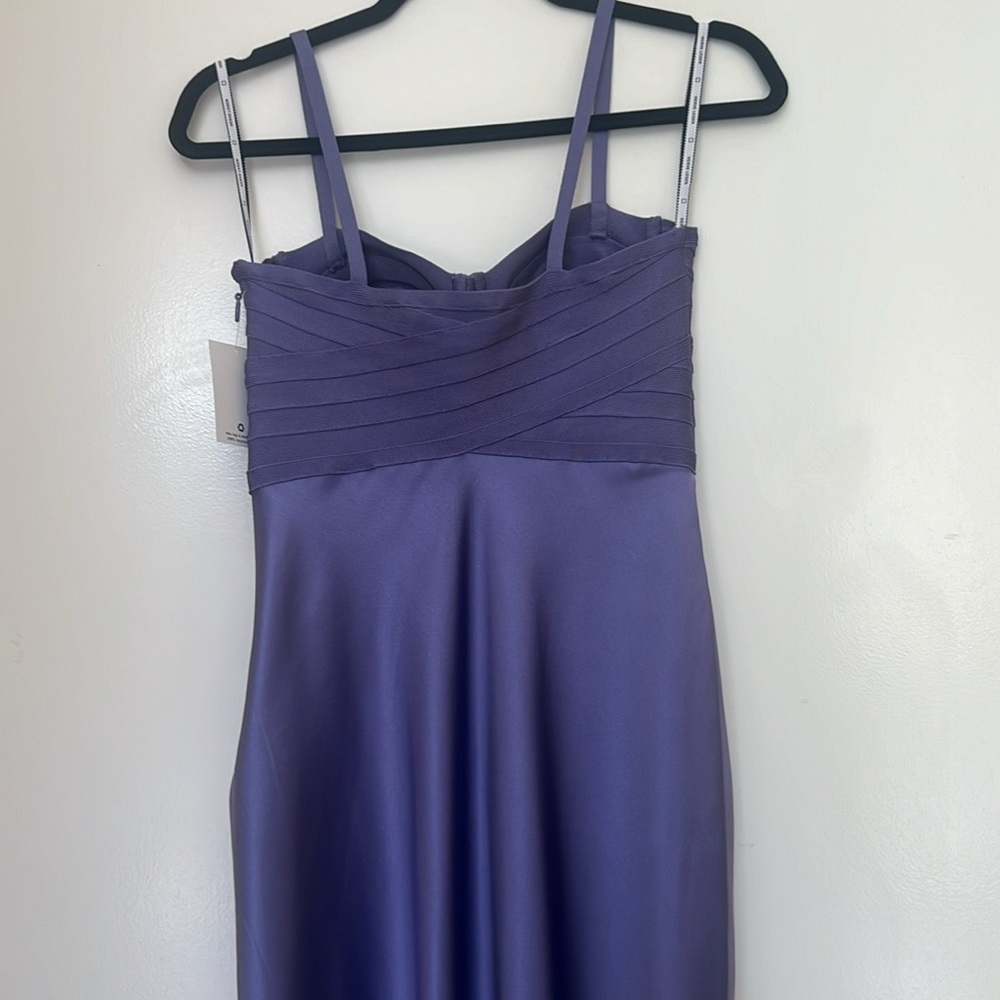HERVÉ LÉGER X LAW ROACH
Bandage-paneled draped satin midi dress - Lavender - Picture 7 of 9
